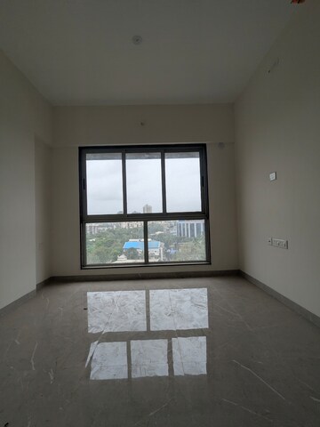 Room in 1 BHK Apartment at Veena Smart Homes, Kandivali West – for Sale