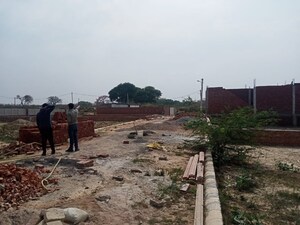 Plot Area in  Plot at Miranpur Pinvat – for Sale