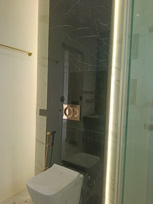 Bathroom in 4 BHK Builder Floor at Gupta Awas, Sector 43 – for Rent