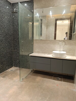 Kitchen in 4 BHK Builder Floor at Gupta Awas, Sector 43 – for Rent