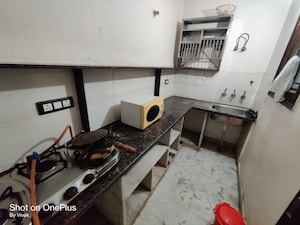 Team Area in 1 BHK Builder Floor at Sector 28 – for Rent