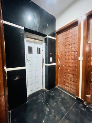 Studio Builder Floor – Exterior View View at Sector 31 - for Rent