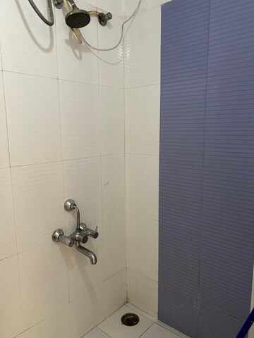 Bathroom in 3 BHK Apartment at Splendour County, Rahatani – for Rent