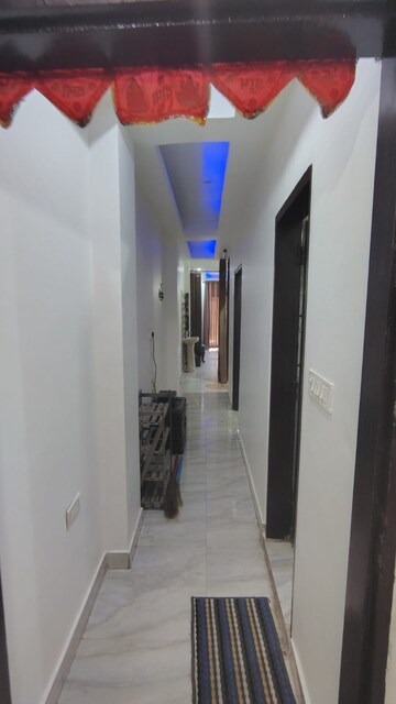 Building Lobby in 3 BHK Builder Floor at Dwarka Mor – for Rent