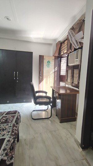 Living Room in 3 BHK Builder Floor at Dwarka Mor – for Rent