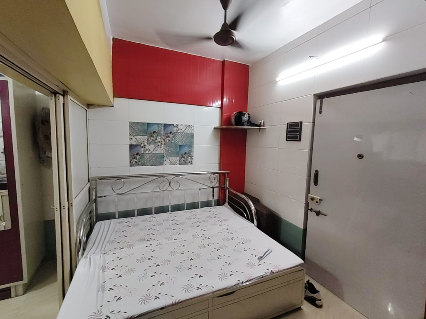 1 RkApartment For Rent in Silver Castle Andheri East