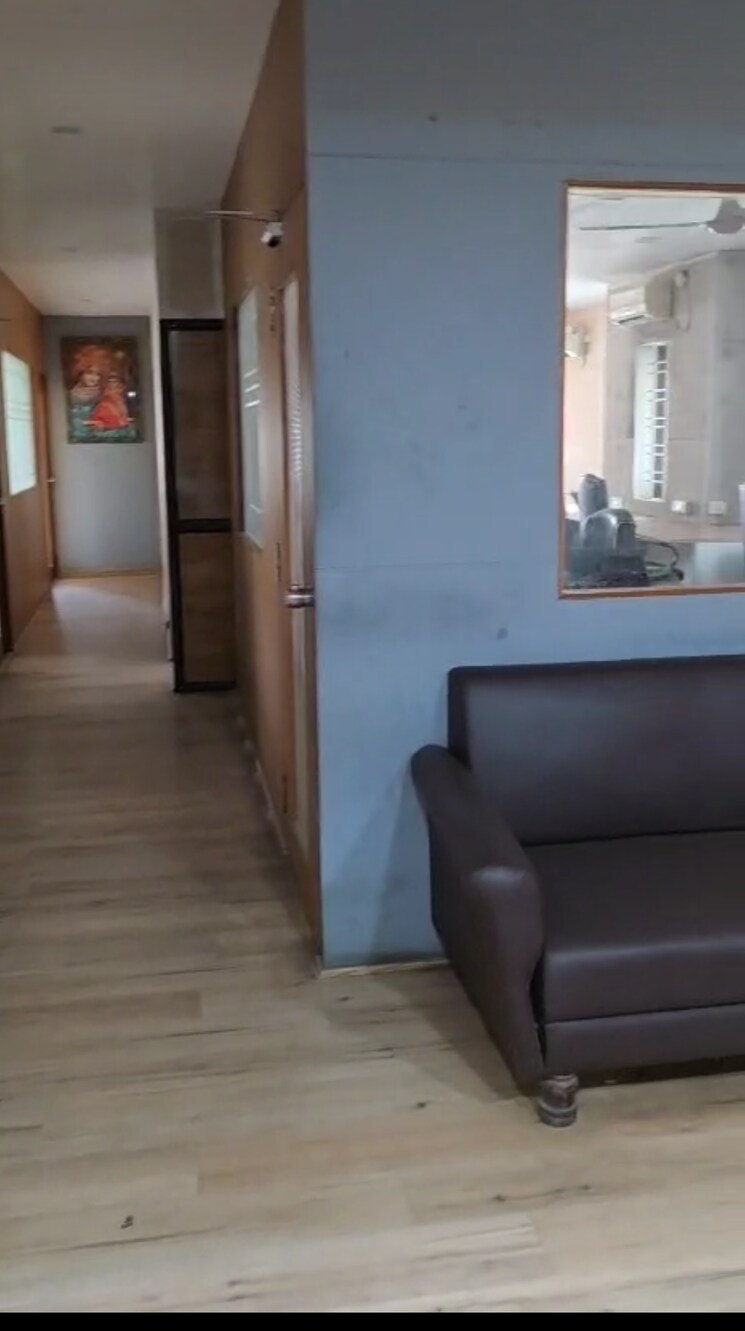 undefined, alkapuri Commercial Office Space 3000 Sq.Ft. In Alkapuri Vadodara 9388355