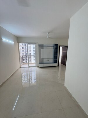 2 BHK Apartment For Rent in Signature The Millennia 3, Sector 37d