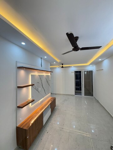 2 BHK Apartment For Rent in Signature The Millennia 3, Sector 37d