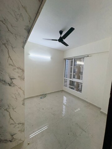 Room in 2 BHK Apartment at Signature The Millennia 3, Sector 37d – for Rent