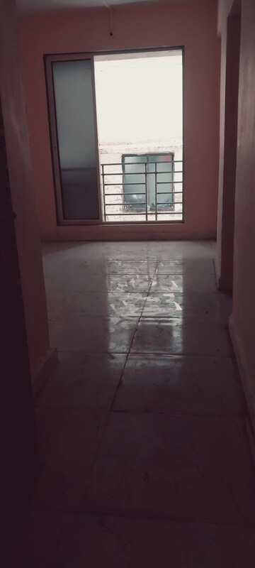 Bedroom in 1 BHK Apartment at Kalwa – for Sale