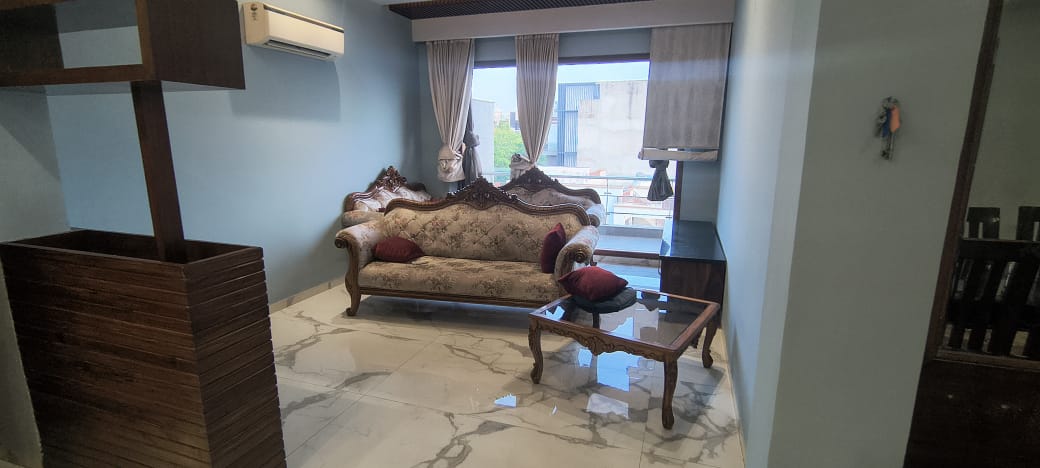 4 BHK + Servant Room Builder Floor For Rent in Panchkula Urban Estate