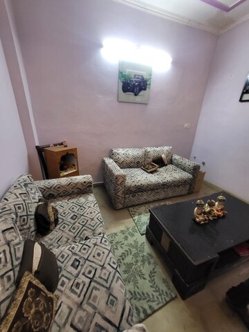 Living Room in 3 BHK Builder Floor at Sector 40 – for Rent