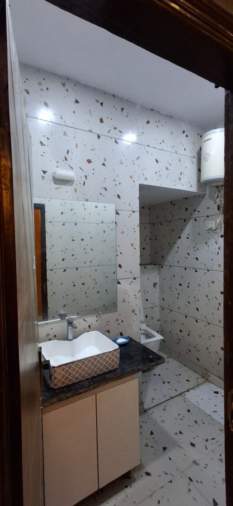 Bathroom, subhash nagar 2 Bedroom 900 Sq.Ft. Builder Floor In Subhash Nagar Delhi 9388435