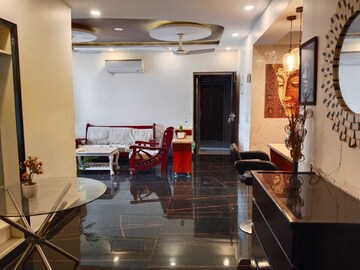 Living Room in 3 BHK Apartment at Unitech Uniworld Gardens 2, Sector 47 – for Rent