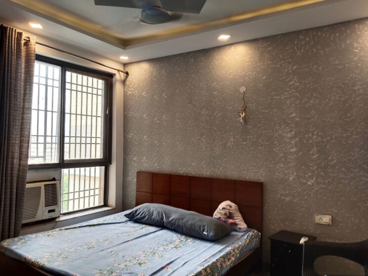 Bedroom, unitech-uniworld-gardens-2 3 Bedroom 1355 Sq.Ft. Apartment In Sector 47 Gurgaon 9388415