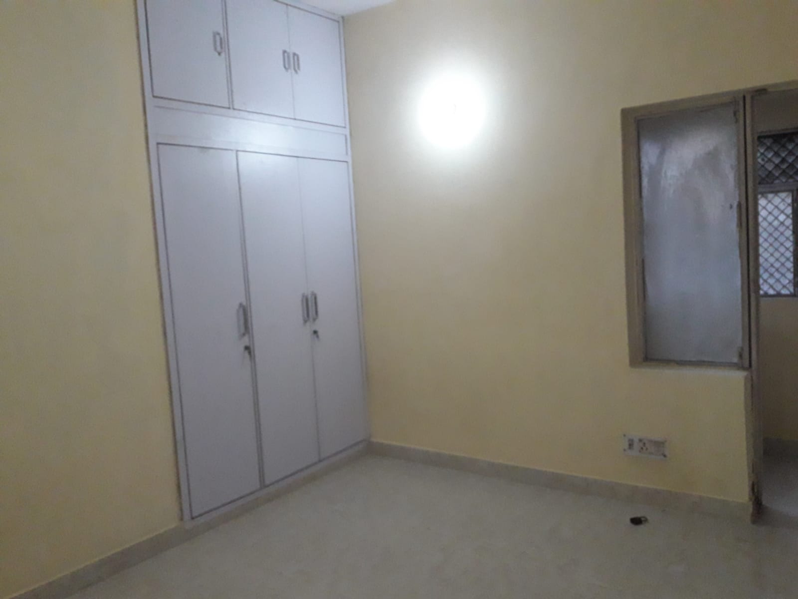 2 BHK + Pooja Room Apartment For Rent in Vivekanand Apartments