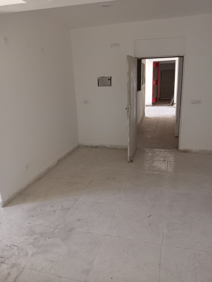 Room, vashisht-heights 2 Bedroom 600 Sq.Ft. Apartment In Sector 87 Faridabad 9388432