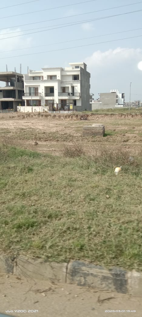 Plot For Sale in Aero City