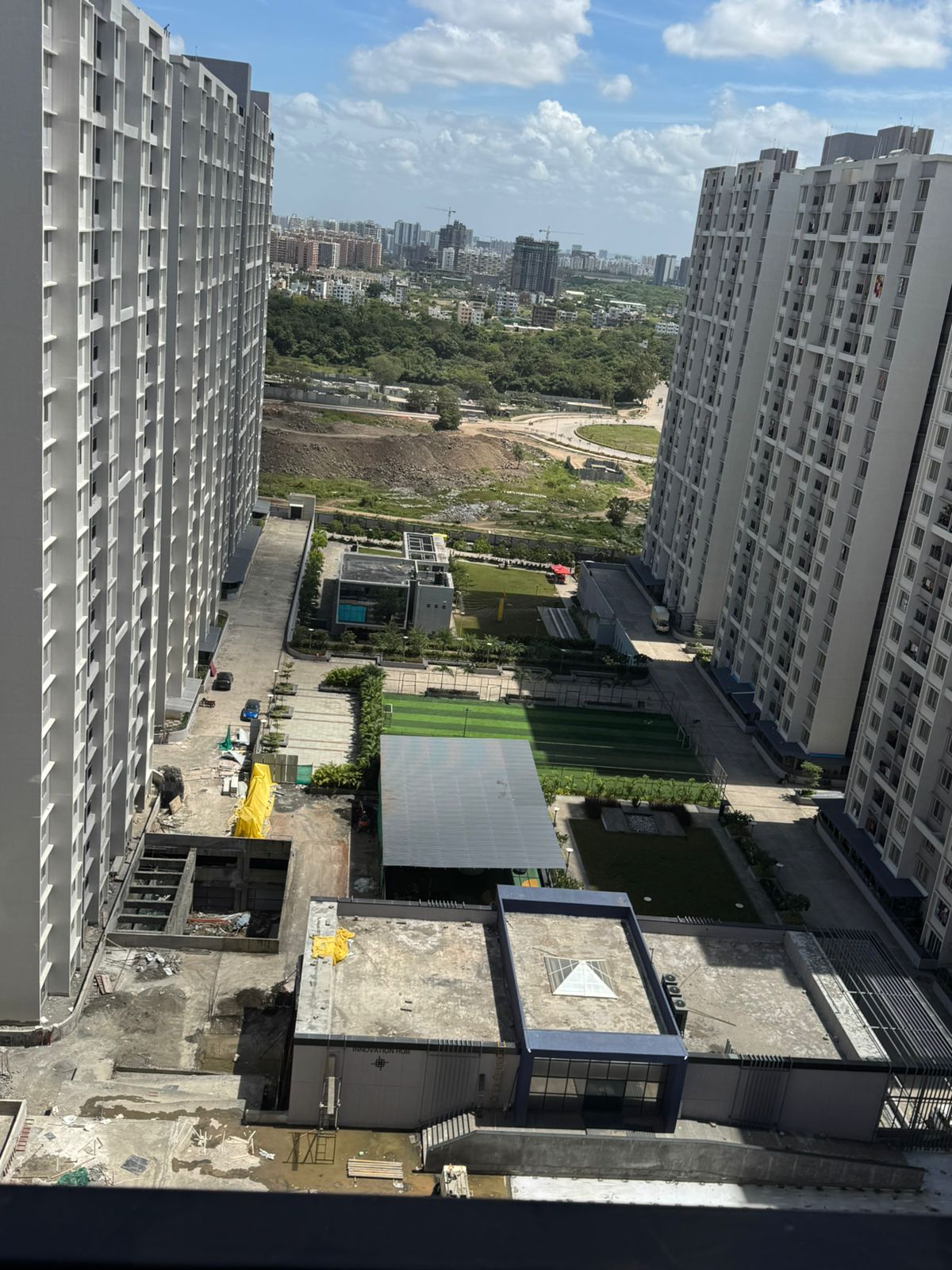 2 BHK + Study Room Apartment For Rent in Kolte Patil Life Republic Universe