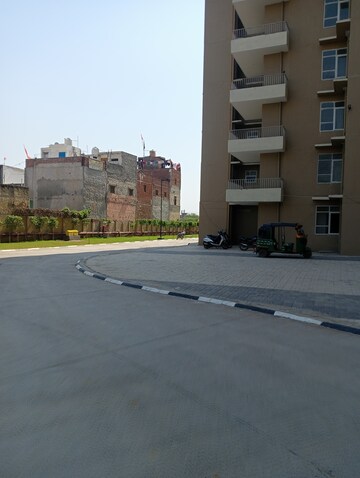 2 BHK Apartment – Exterior View View at Vashisht Heights, Sector 87 - for Rent