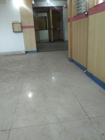 Room in  Office Space at Kanke Road – for Rent