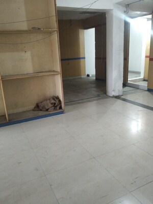 Room in  Office Space at Kanke Road – for Rent
