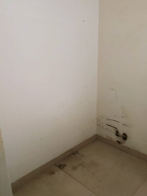 Room in 1 BHK Apartment at Forest Trails Cascade And Crescent, Bhugaon – for Rent