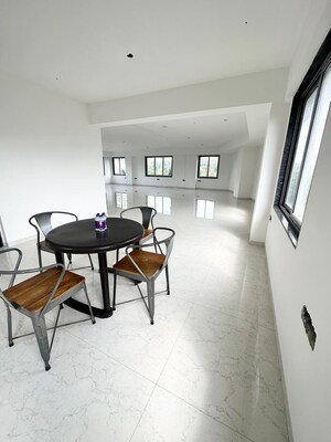  Office Space – Exterior View View at Mayur Colony - for Rent