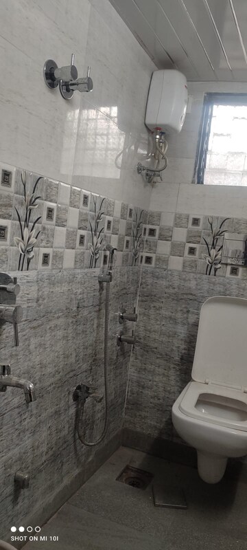 Bathroom in 1 BHK Apartment at Dosti Estates, Wadala East – for Rent