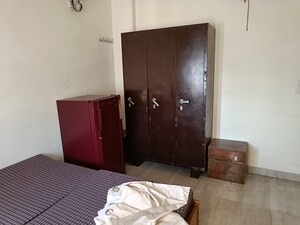 Bathroom in 1 RK Builder Floor at Sector 40 – for Rent