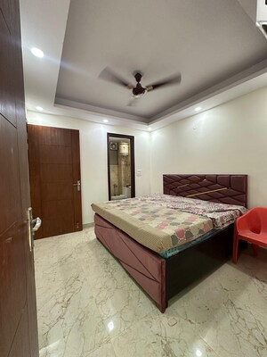 Bedroom in 2 BHK Builder Floor at Saket – for Rent