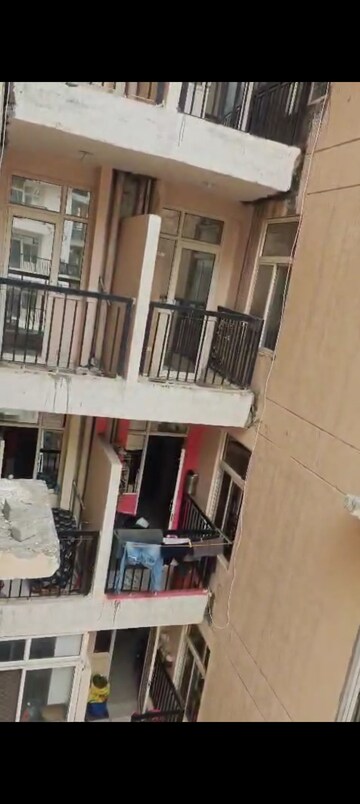 Team Area in 2.5 BHK Apartment at Eureka Diya Green City, Raj Nagar Extension – for Rent