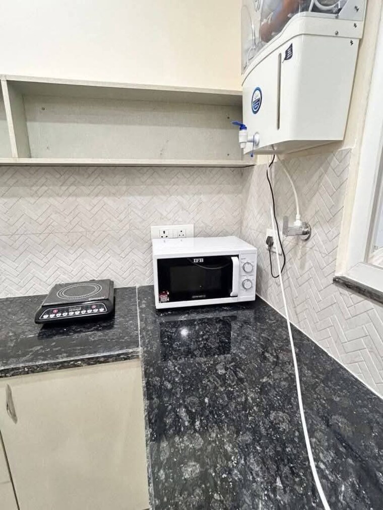 Kitchen, saket 1 Bedroom 700 Sq.Ft. Apartment In Saket Delhi 9388718