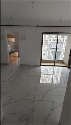 Room in 2 BHK Apartment at Raymond Ten X Vibes, J K Gram – for Rent