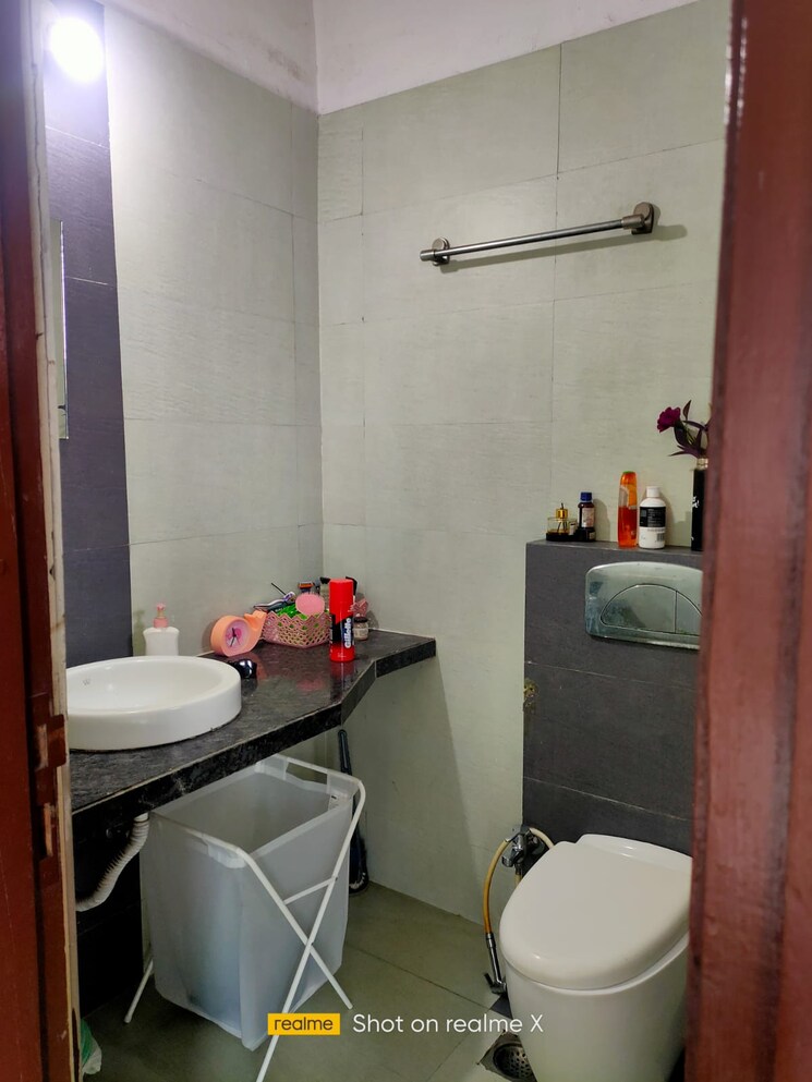 Bathroom, goodwill-paradise 3 Bedroom 1750 Sq.Ft. Apartment In Kharghar Navi Mumbai 9388705
