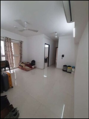2 BHK Apartment For Sale in Lodha Amara, Kolshet Road