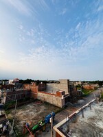 1045 Sq.Yd. Plot in Kanpur Road