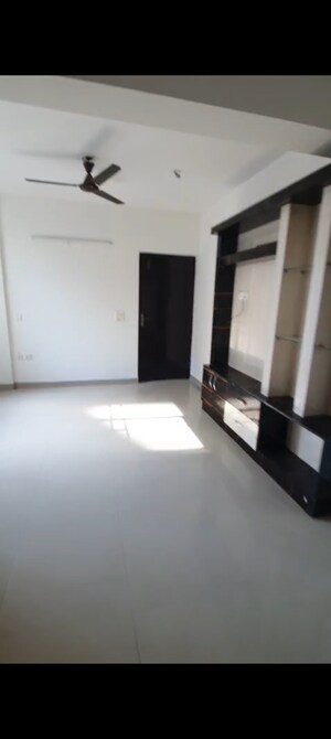 Room in 3 BHK Apartment at AFOWO Raksha Addela, Sector 16c Greater Noida – for Sale