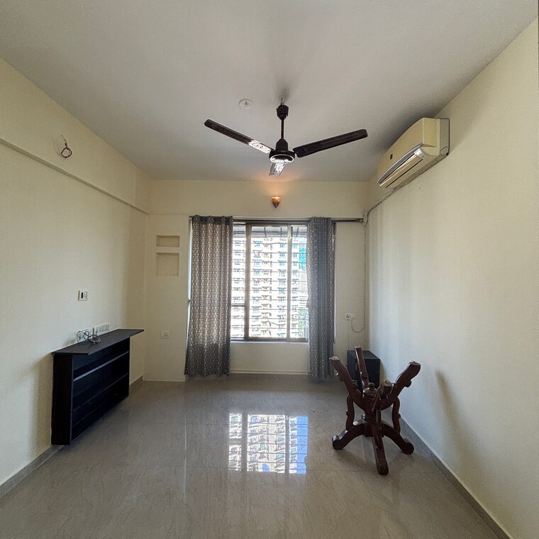 Living Room, mahavir-universe 3 Bedroom 1055 Sq.Ft. Apartment In Kukreja Mumbai 9388822