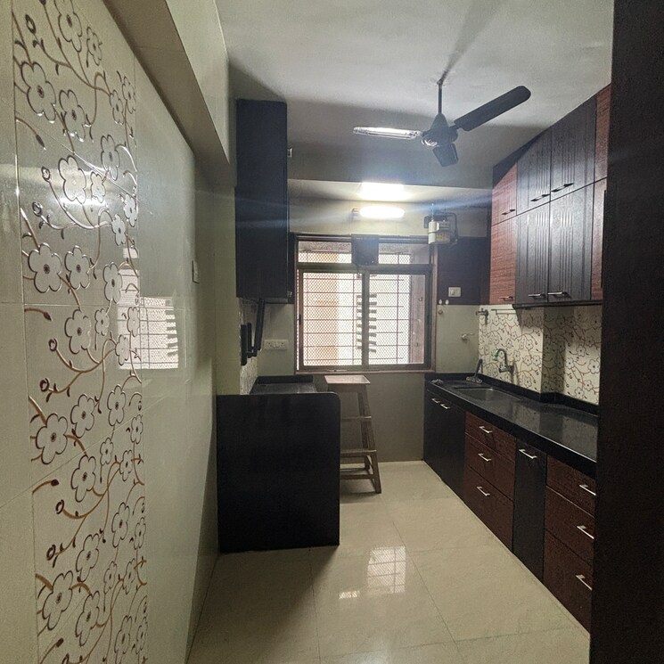 Kitchen, mahavir-universe 3 Bedroom 1055 Sq.Ft. Apartment In Kukreja Mumbai 9388822