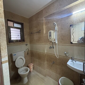 Bathroom in 3 BHK Apartment at Mahavir Universe, Kukreja – for Sale