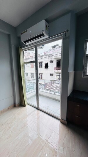 Building Lobby in Studio Builder Floor at Sector 38 – for Rent