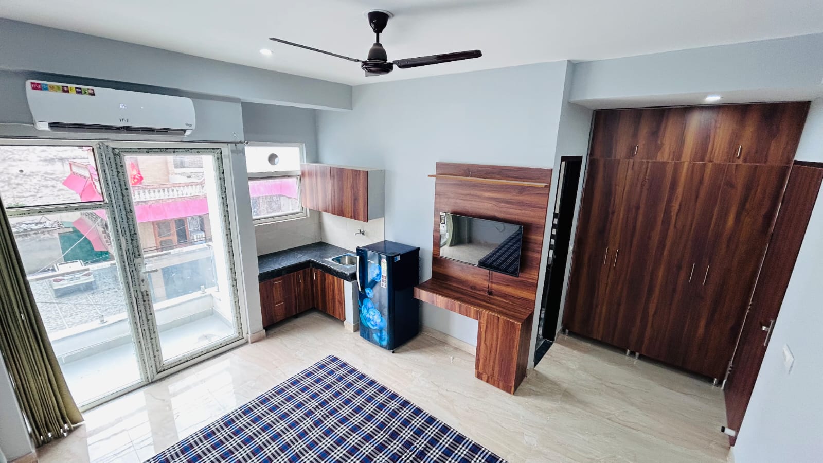 StudioBuilder Floor For Rent in J Block 