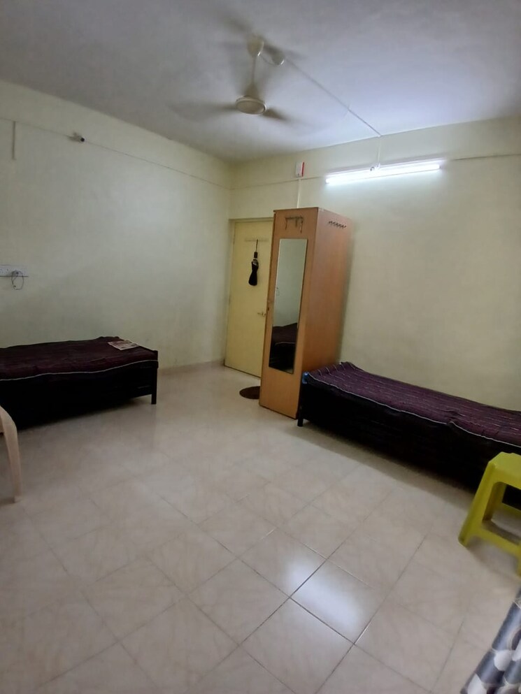 Living Room, kumar-samruddhi-society 2 Bedroom 1200 Sq.Ft. Apartment In Vishrantwadi Pune 9388961