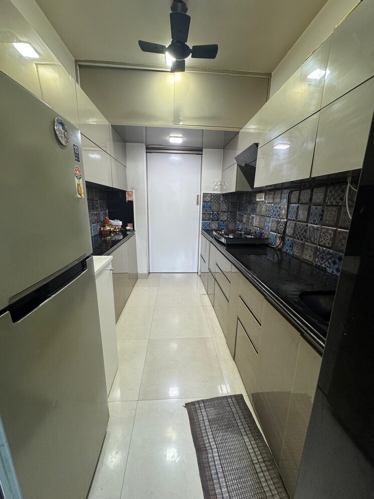 Kitchen, raheja-reflections 3 Bedroom 1150 Sq.Ft. Apartment In Kandivali East Mumbai 9388887