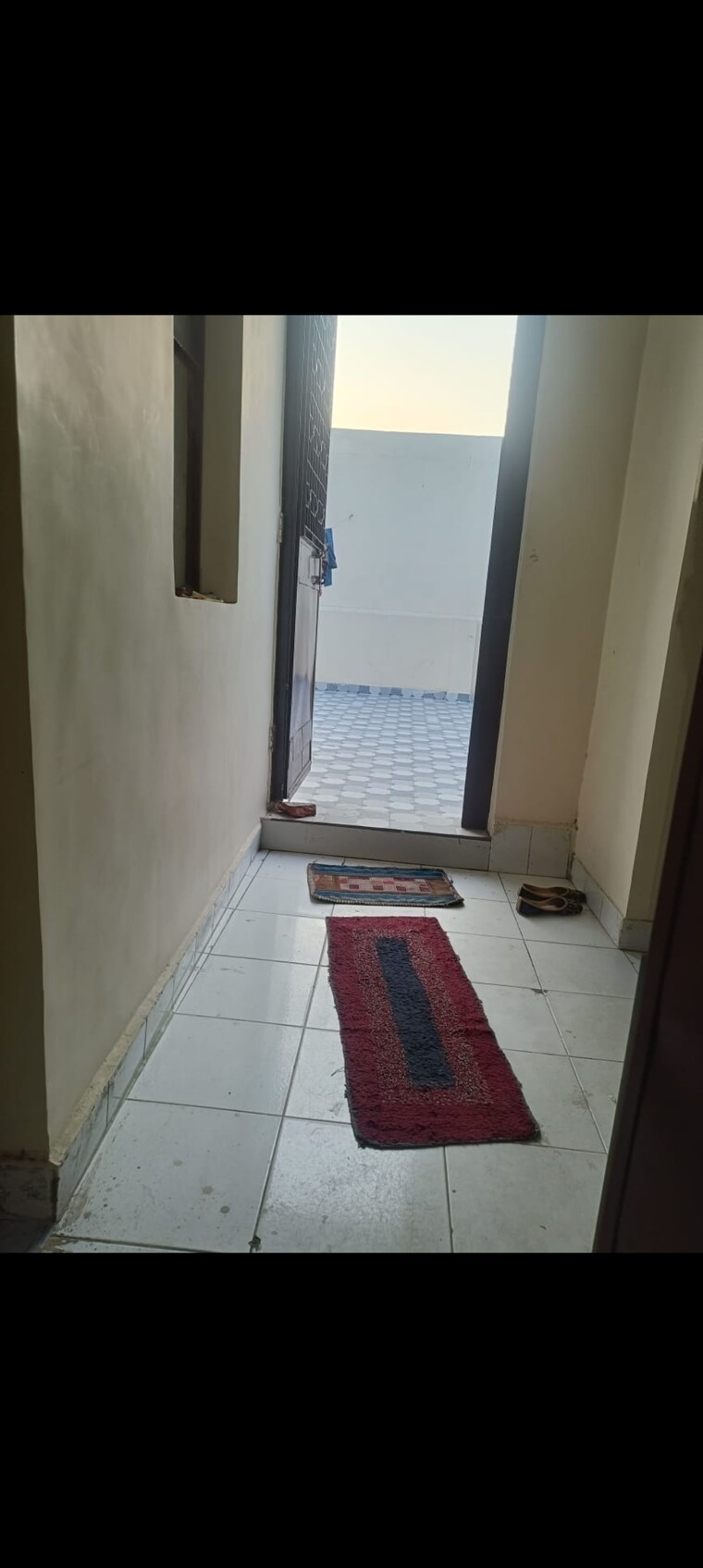 Entrance, mayur vihar 1 1 RK 550 Sq.Ft. Apartment In Mayur Vihar 1 Delhi 9389035