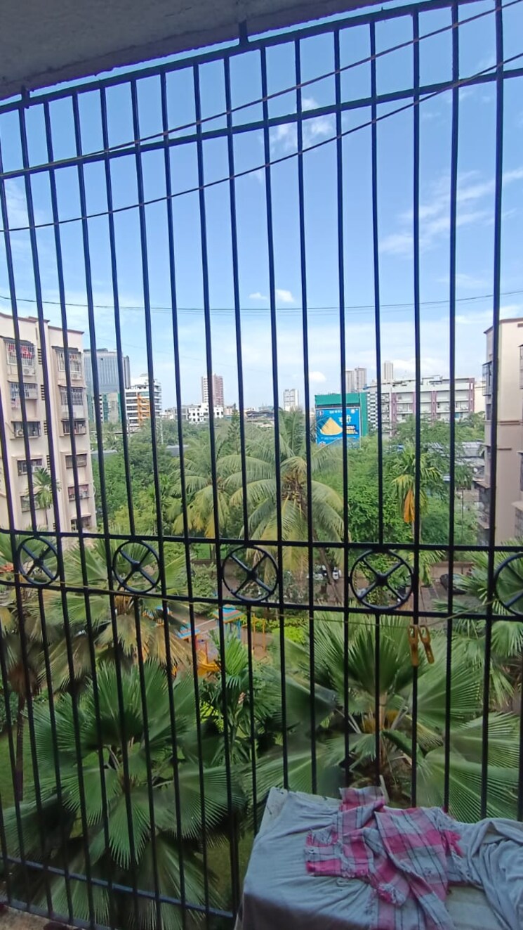 Balcony, bhoomi-classic 1 Bedroom 570 Sq.Ft. Apartment In Malad West Mumbai 9389069