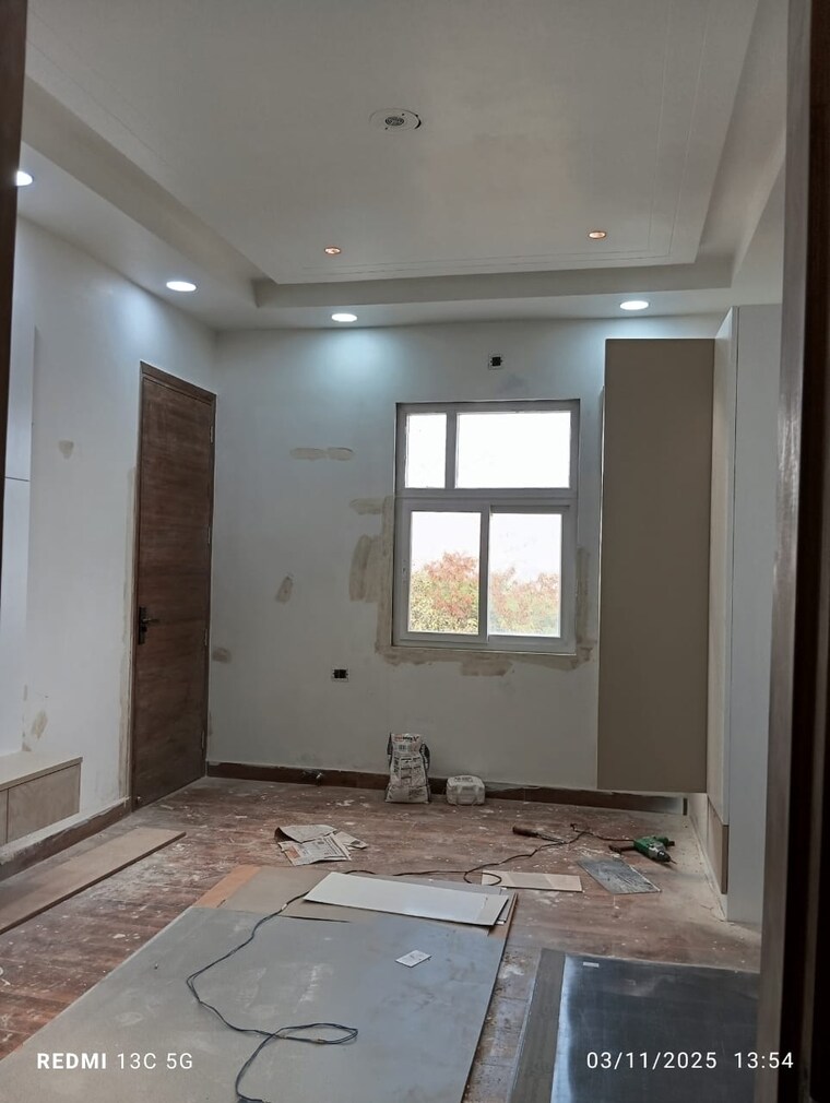 Master Bedroom, rohini sector 25 3 Bedroom 78 Sq.Mt. Builder Floor In Rohini Sector 25 Delhi 9389059