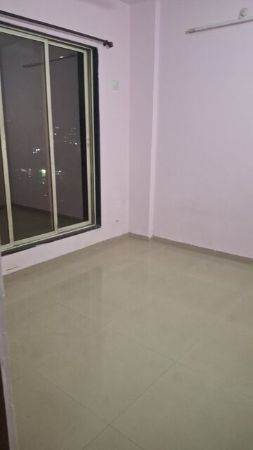 Bedroom in 1 BHK Apartment at Ghansoli – for Rent